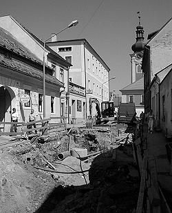 Rozkopan ulice Masn - lto 2004